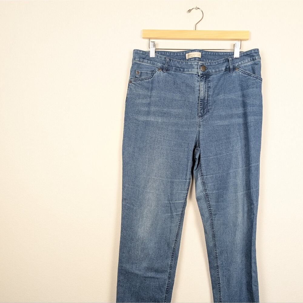 J Jill Authentic Fit Jeans 14 Medium Wash Straight Leg Classic Denim - Picture 3 of 7